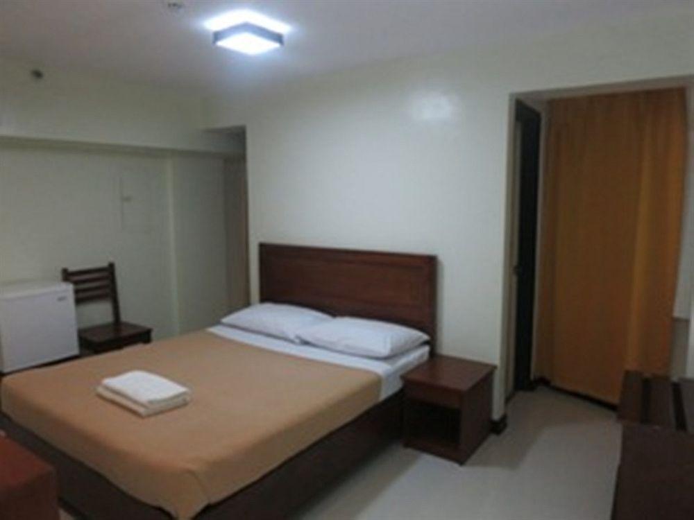 Reddoorz Near Sm Puerto Princesa Exterior foto