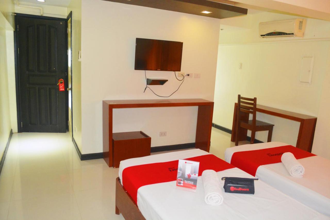 Reddoorz Near Sm Puerto Princesa Exterior foto
