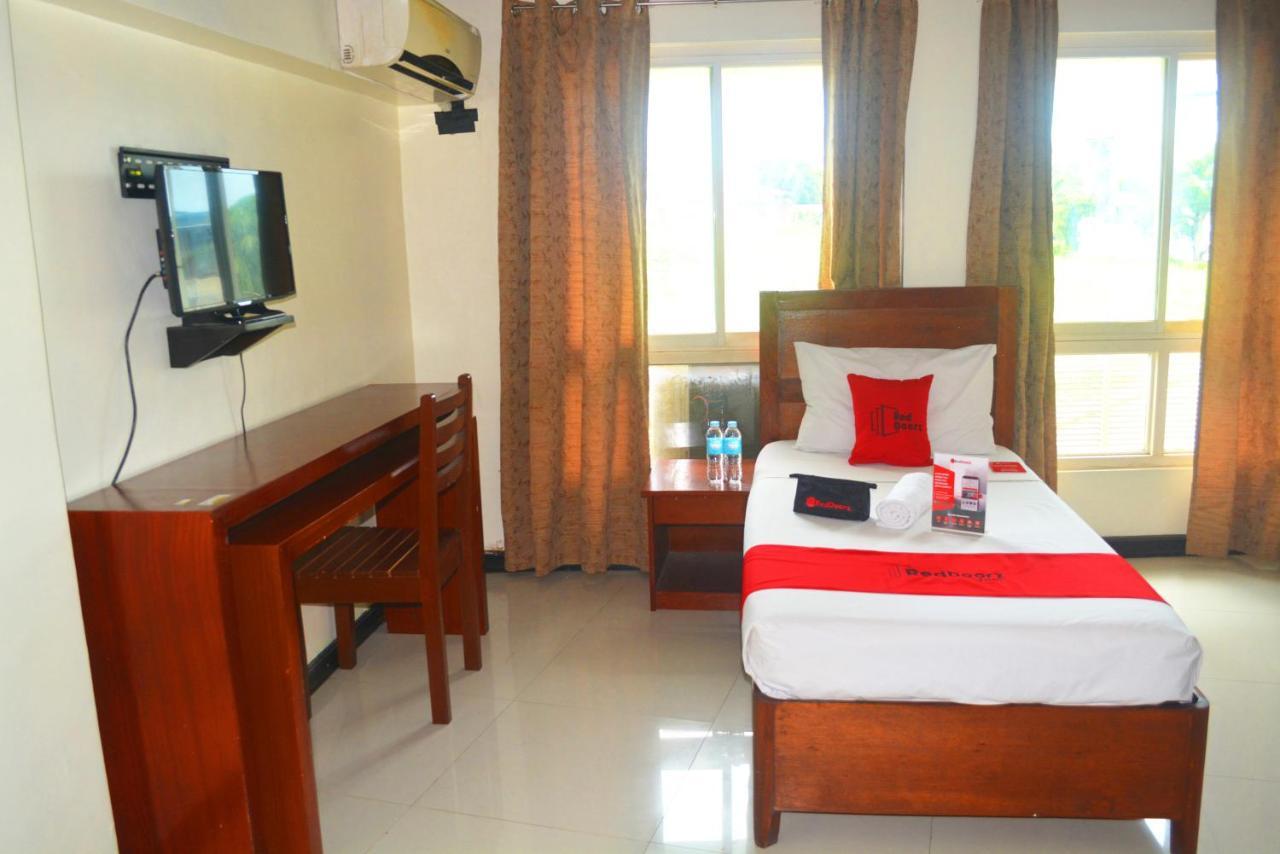 Reddoorz Near Sm Puerto Princesa Exterior foto